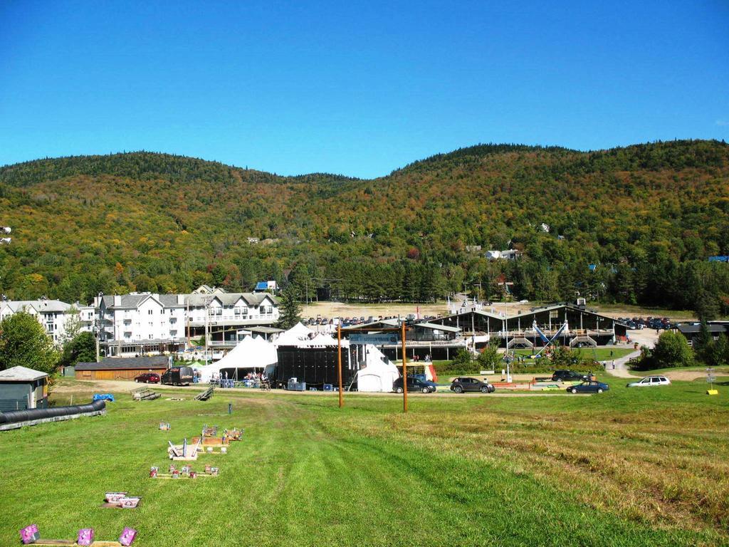 Condos Stoneham Eksteriør bilde